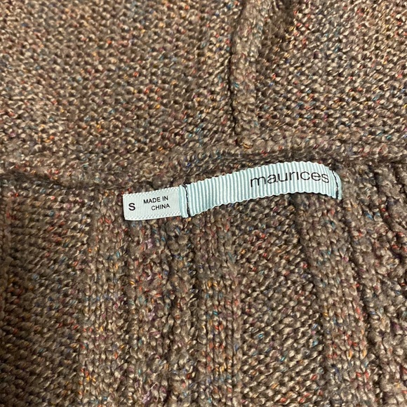 2 Maurice’s knit hooded sweater/ shirts. Size small - Picture 9 of 13